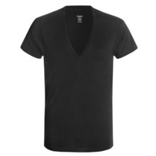 50%OFF メンズアンダー 2（x）のISTスリムフィットピマ綿のTシャツ - ディープVネック、（男性用）半袖 2(x)ist Slim Fit Pima Cotton T-Shirt - Deep V-Neck Short Sleeve (For Men)画像